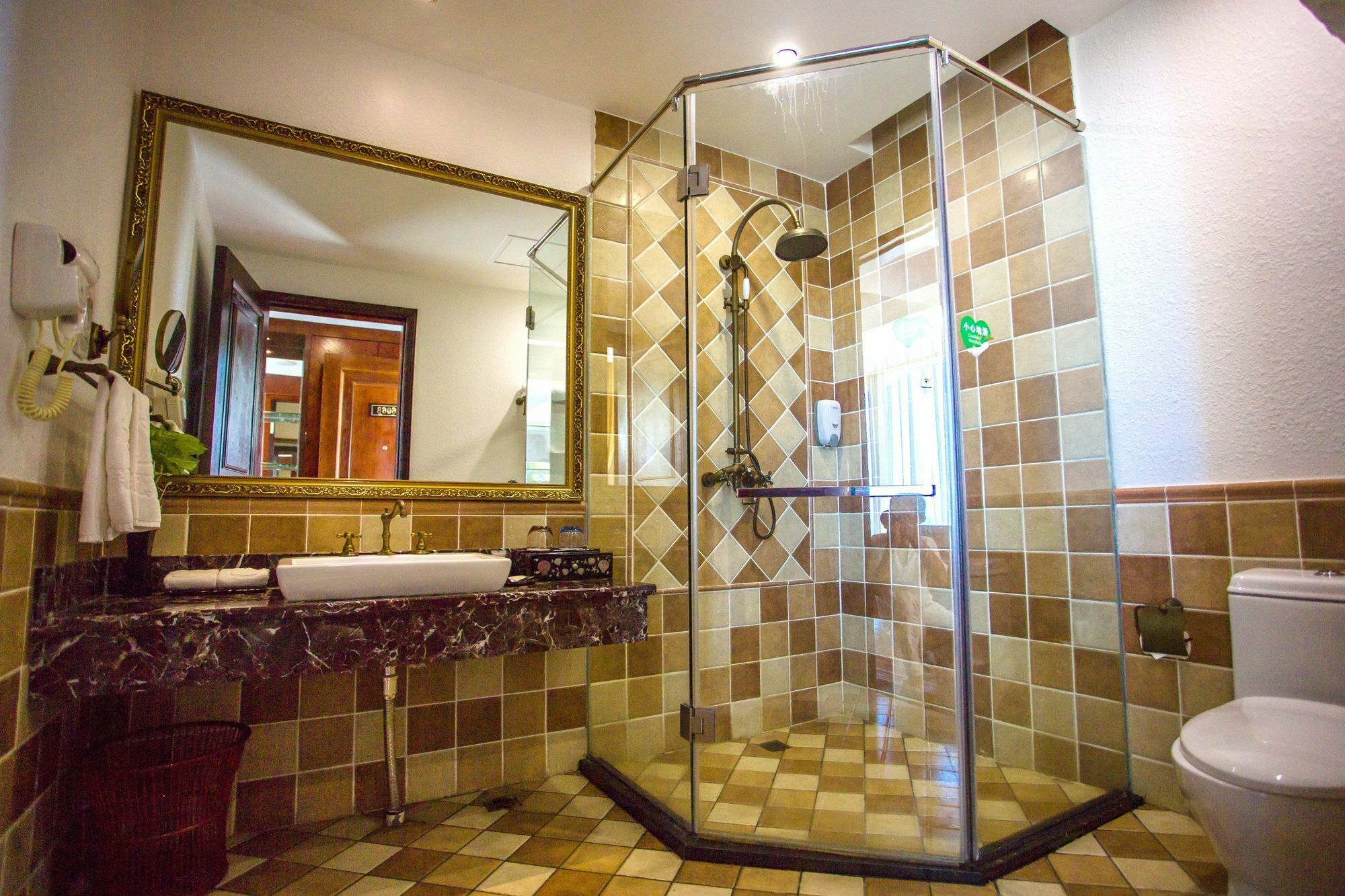 Sisuo Seaview Hotel ซานย่า ภายนอก รูปภาพ